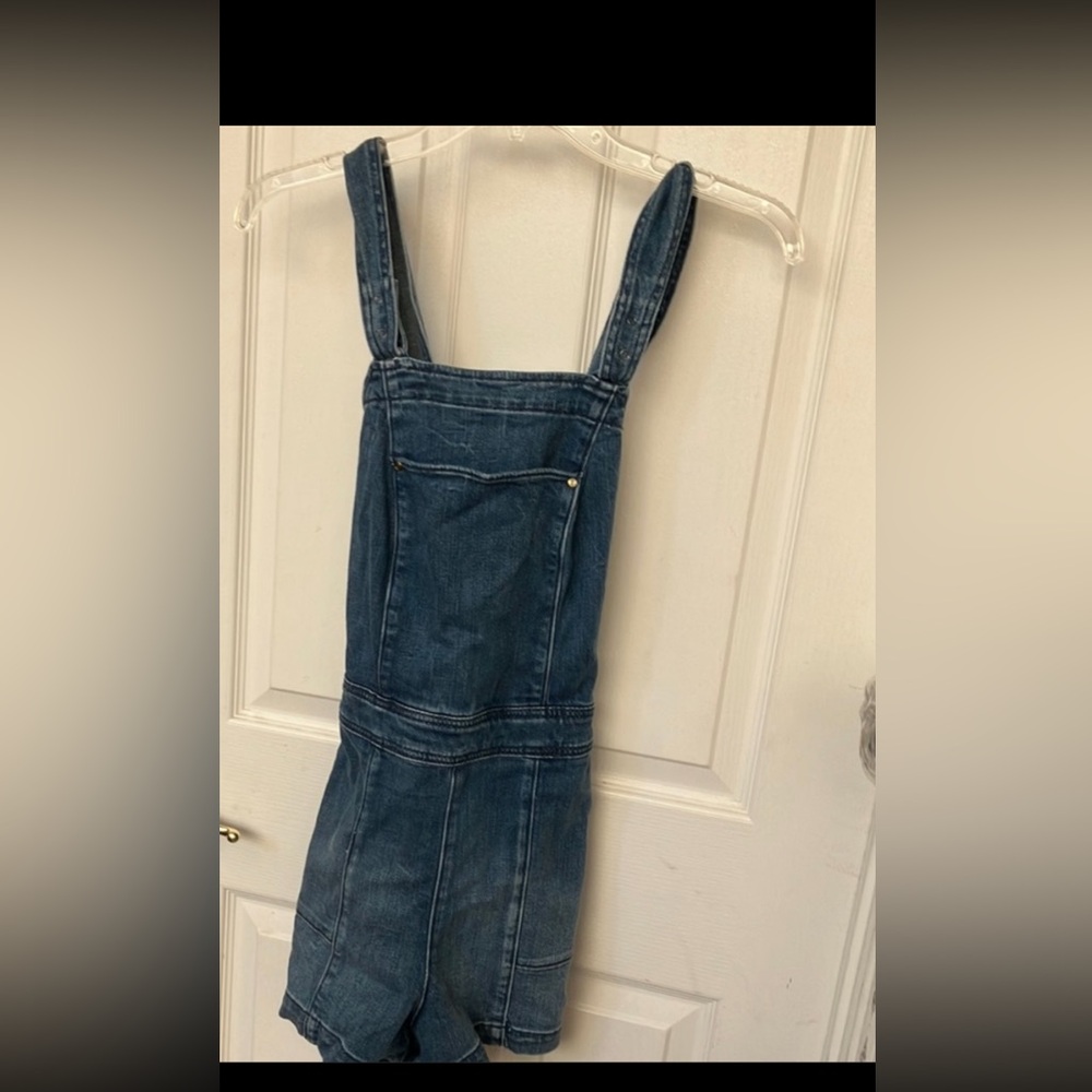 Super Cute Abercrombie & Fitch Denim Jumper/ Romper/ Overalls 💙